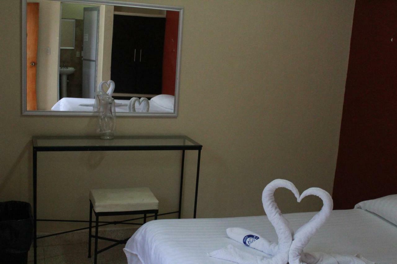 Hotel Casablanca Tuxtla Тустла-Ґутьєррес Екстер'єр фото