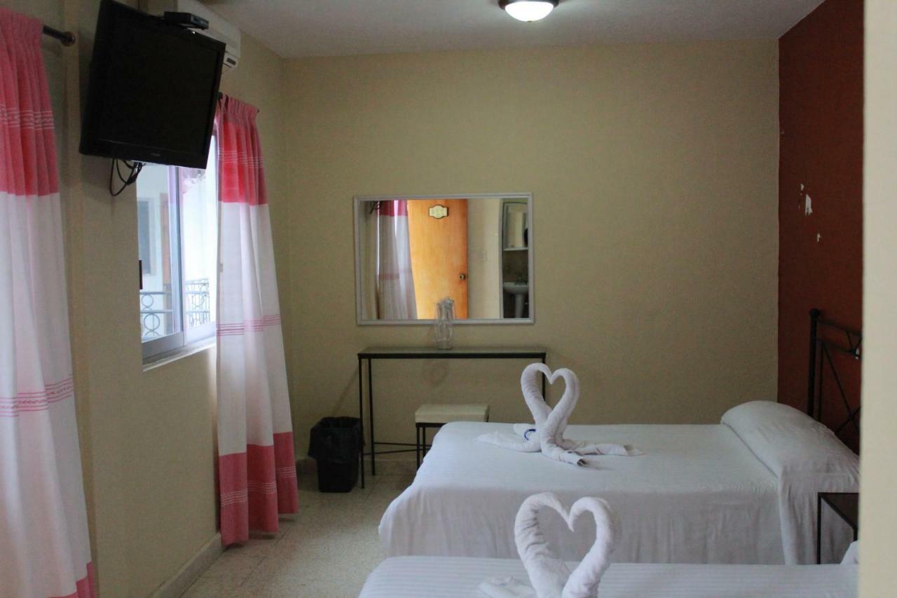Hotel Casablanca Tuxtla Тустла-Ґутьєррес Екстер'єр фото